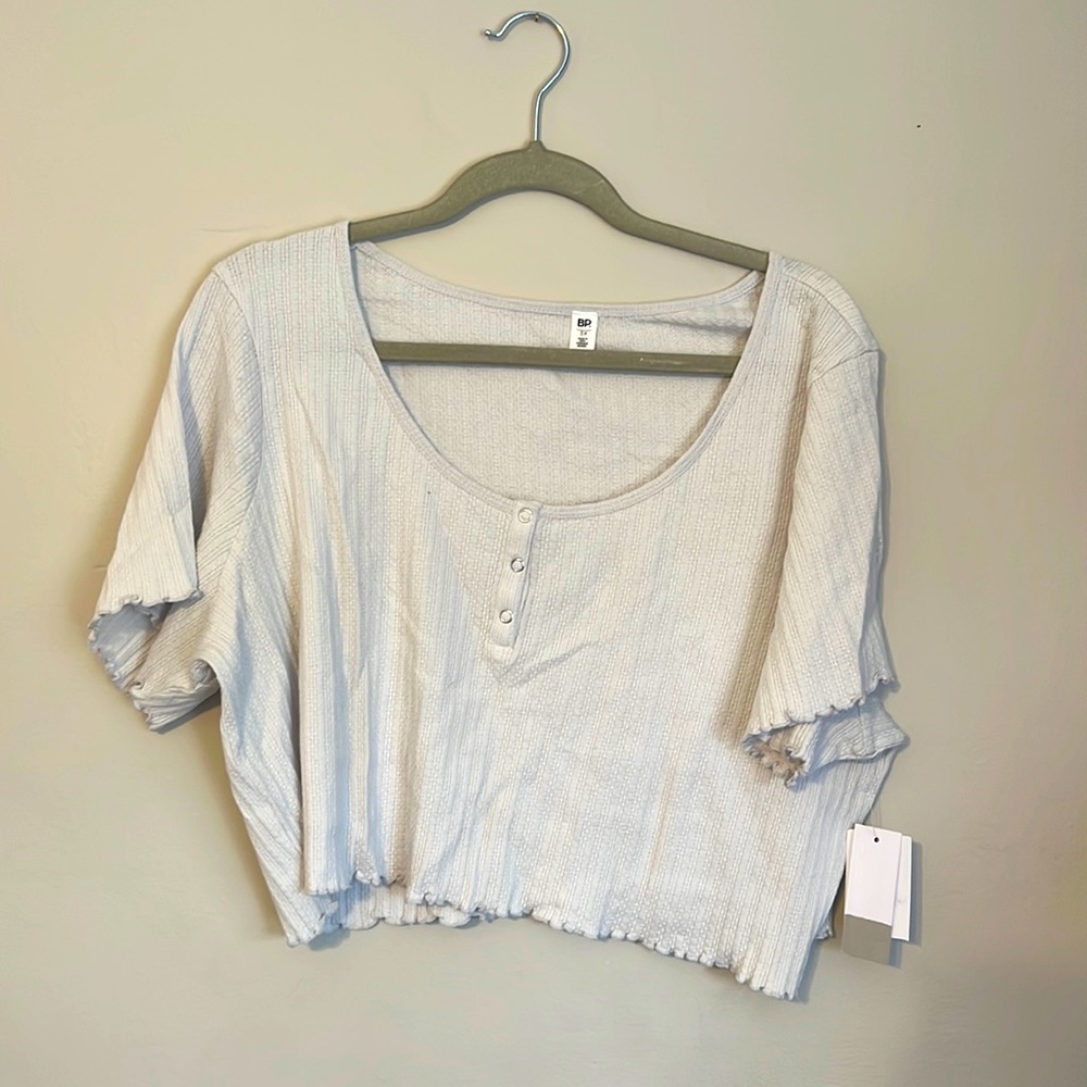 Light grey plus crop top, BNWT 3X